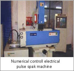 Numerical controll electrical pulse spak machine